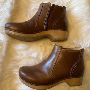 EUC Dansko Barbara Tan Oiled Leather Boot